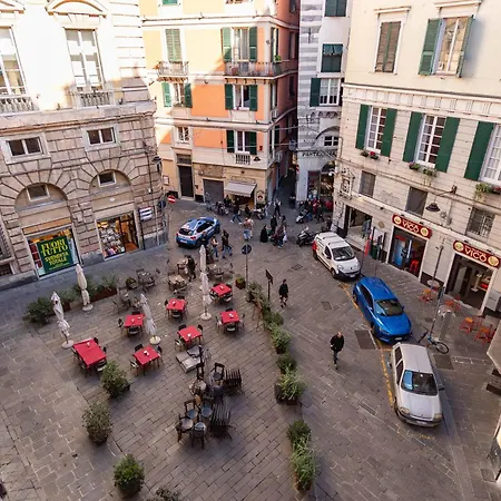 Centre Of Genoa, Near Acquarium Апартаменты *